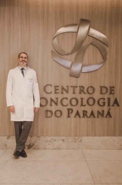 Dr. Antônio Brunetto Neto no Centro de Oncologia do Paraná